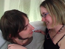 Vidéo Il baise le meilleur ami de la jeune fille