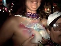 Vidéo Seins grande soirée!