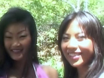 imagen Jóvenes lesbianas asiáticas chupando el coño